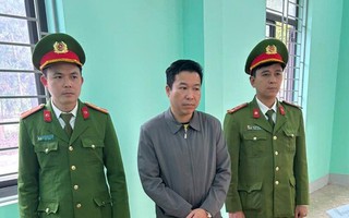 Khởi tố một cựu cán bộ ban quản lý dự án