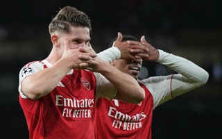 Cơ hội và cái bóng lịch sử của Arsenal dịp Giáng sinh