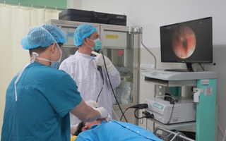 Người đàn ông bị "bỏ quên" răng giả trong phổi suốt 20 năm