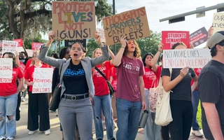 Những tiếng súng ám ảnh toàn cầu: Gian nan bịt "lỗ hổng"