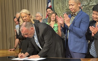 Đánh thuế du khách để ứng phó biến đổi khí hậu