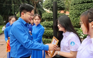 Vinh danh 75 gương mặt đạt danh hiệu “Sinh viên 5 tốt”, “Học sinh 3 rèn luyện”