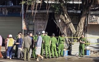 Cháy nhà 4 người thiệt mạng ở Đắk Lắk: Cháu bé 1 tháng tuổi thoát chết trong lòng cha