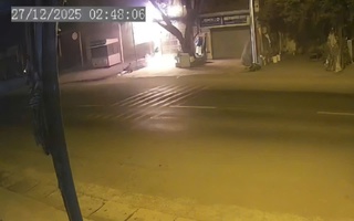 Camera ghi lại khoảnh khắc vụ hỏa hoạn khiến 4 người thiệt mạng ở Đắk Lắk