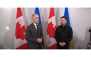 Trên đường đến Mỹ, tổng thống Ukraine nhận “tin vui”