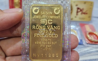 Cuối ngày 29-12, giá vàng miếng SJC rớt mạnh
