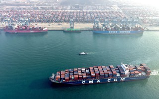 Thương mại toàn cầu đối mặt nhiều sức ép