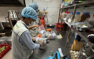 Sự thật bất ngờ khi Công an TPHCM kiểm tra 11 cơ sở chế biến thực phẩm