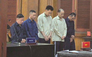 Bị phạt tù vì rút trộm hàng trong quá trình vận chuyển