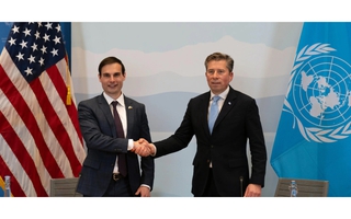 Kêu gọi ưu tiên đầu tư cho con người