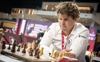 Magnus Carlsen giành "cú đúp vàng" cờ nhanh, cờ chớp thế giới
