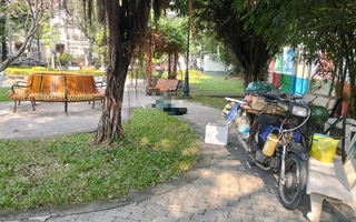 Phát hiện người đàn ông tử vong trong công viên ở TPHCM