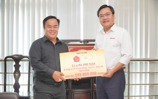 Ca sĩ Hà Anh Tuấn và công ty Việt Vision đồng hành với  "Mai Vàng nhân ái", "Mai Vàng tri ân"