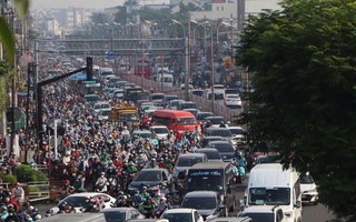 Mạnh tay siết chuẩn khí thải với xe đời cũ