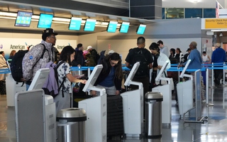 Mỹ muốn mở rộng danh sách hạn chế nhập cảnh