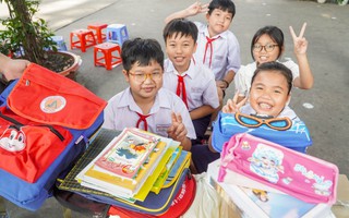 Món quà đặc biệt gửi đến chương trình "Triệu tập vở cho học sinh vùng bị thiên tai"