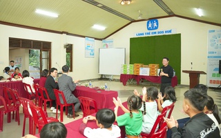 Shinhan Life Việt Nam hỗ trợ Làng trẻ em SOS tại Đà Nẵng và Huế