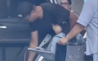 Gay cấn công an mở đường đưa sản phụ ở TPHCM đến bệnh viện