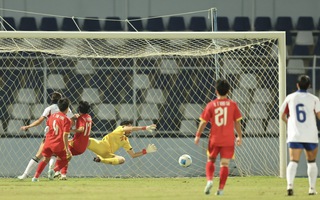 Bàn thua nghiệt ngã của tuyển nữ Việt Nam