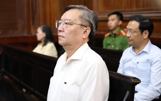 Sáng nay, cựu giám đốc cùng phó giám đốc Sở GD-ĐT TPHCM hầu tòa