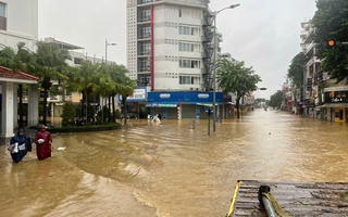 Thời tiết hôm nay 9-12: Mưa lớn dội xuống TP Huế, Nam Trung Bộ, cảnh báo ngập úng