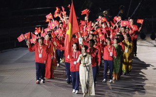 Nhiều "sạn" trong lễ khai mạc SEA Games 33: Cổ động viên Việt Nam phản ứng mạnh mẽ