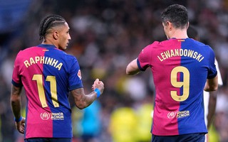 Barcelona san bằng kỷ lục 1 thập kỷ của tam tấu "MSN"