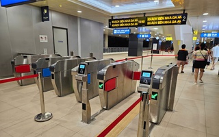 TP HCM: Người dân đã có thể dùng thẻ ATM để đi metro số 1