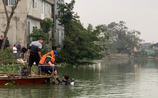 Lật xuồng trên sông, 1 người tử nạn