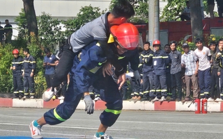 Hình ảnh Cảnh sát PCCC- CNCH khu vực Đông Nam bộ và Tây Nguyên tại hội thi ở Bình Dương