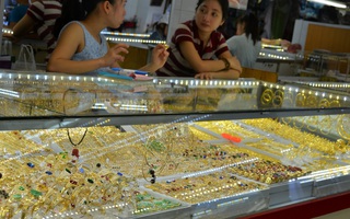 Giá vàng hôm nay, 22-4: Tăng dữ dội