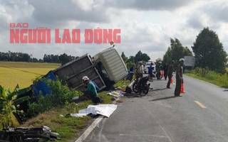 Trên đường về quê, 4 tỷ lệ cá cược kèo nhà cái bị xe tải chở rác tông thương vong tại Long An