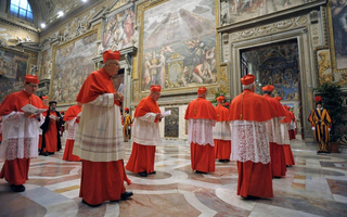 Vatican ấn định thời gian diễn ra Mật nghị Hồng y