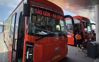 Bến xe trung tâm Đà Nẵng nhộn nhịp trước kỳ nghỉ lễ 30-4
