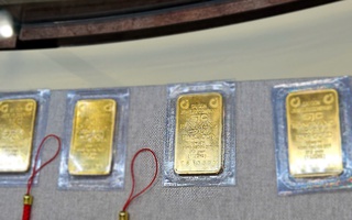 Sáng 1-5, giá vàng miếng SJC rớt cả triệu đồng/lượng