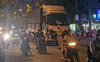 TP HCM: Tai nạn nghiêm trọng ở quận 12 tối nay
