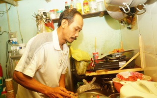 TP HCM hỗ trợ giá điện, nước cho người thuê trọ: Công nhân mừng rỡ vì bớt gánh nặng chi phí