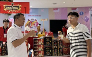 Tràn ngập khuyến mãi tại chương trình "Tôn vinh cà phê, trà Việt"