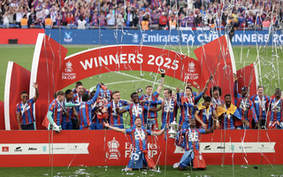 Sao tuyển Anh lập công, Crystal Palace giành FA Cup sau 119 năm
