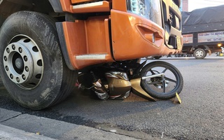 Xe tải không người lái tông chết người ở Lâm Đồng, ai chịu trách nhiệm?