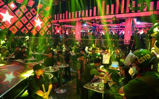 Công an Bình Thuận phát hiện chủ quán bar cùng 41 người dương tính kèo nhà cái tỷ lệ cá cược