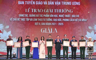 Trao giải thưởng văn học, nghệ thuật, báo chí về chủ đề học tập và làm theo Bác Hồ