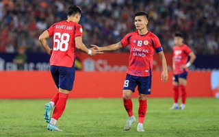 CLB CAHN mất chức vô địch Cup C1 Đông Nam Á dù dẫn 2 bàn