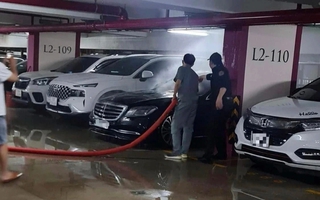 Ca sĩ Duy Mạnh thấy "không cần thiết" tiếp tục vụ kiện với Mercedes-Benz Việt Nam