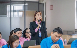 Đối thoại để phát triển