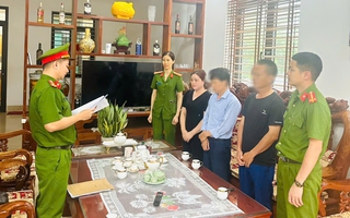 Khởi tố nữ chủ xưởng sản xuất hàng loạt đồ ăn vặt "sạch, ngon" giả