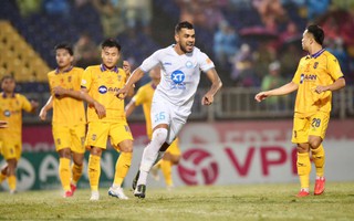 Cầu thủ Việt kiều ghi bàn, Nam Định tiến gần ngôi vương V-League