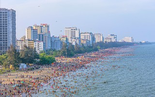 Choáng với lượng khách du lịch "cực khủng" đổ về Thtỷ lệ kèo nhà cáih Hóa dịp lễ 30-4 và 1-5