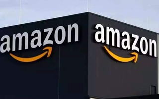 Cộng đồng mạng kêu gọi tẩy chay sàn thương mại điện tử Amazon vì Quốc kỳ Việt Nam