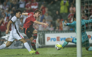Man United thắng nhọc tuyển Hồng Kông (Trung Quốc), sắp mất thủ quân Bruno Fernandes